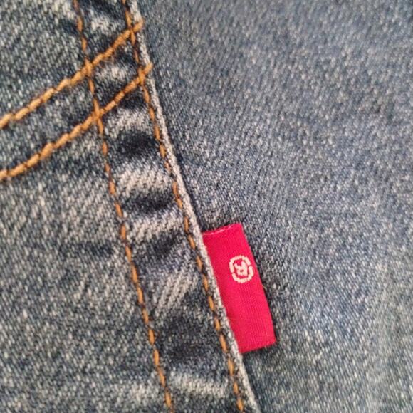 Levi’s Wedgie Straight Jeans | Silver-Dipped Hem | Women's Size 27x28 - Picture 9 of 11